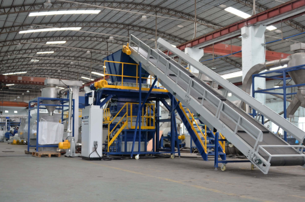 Industrial Shredder Uses for Paper, Plastic, and Metal Recycling